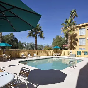 La Quinta By Wyndham Phoenix Sky Harbor Airport Hotel