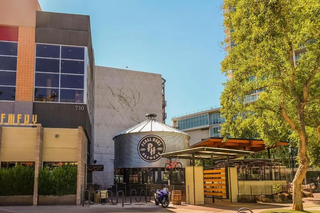 Modern Cozysuites On The Town Lake Waterfront 13 Tempe Daire