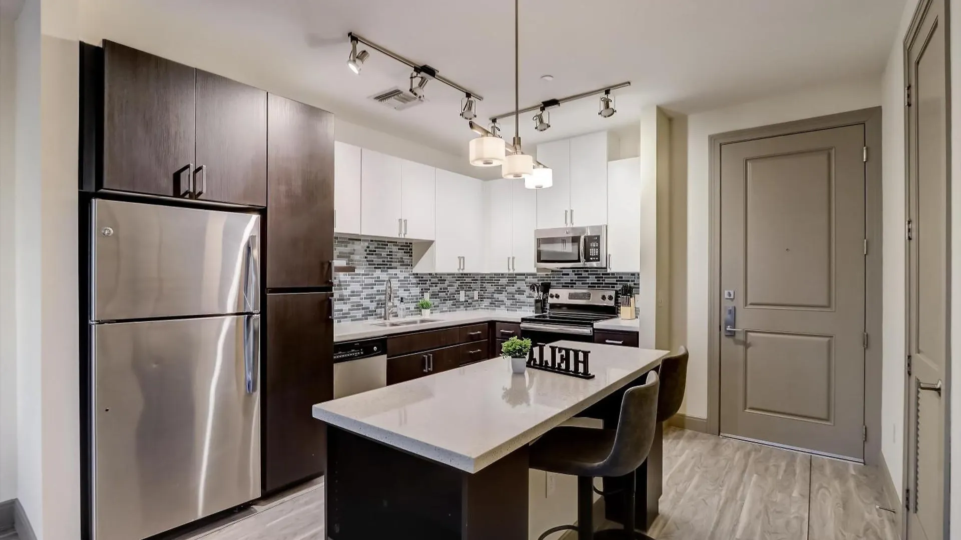 Modern Cozysuites On The Town Lake Waterfront 13 Tempe