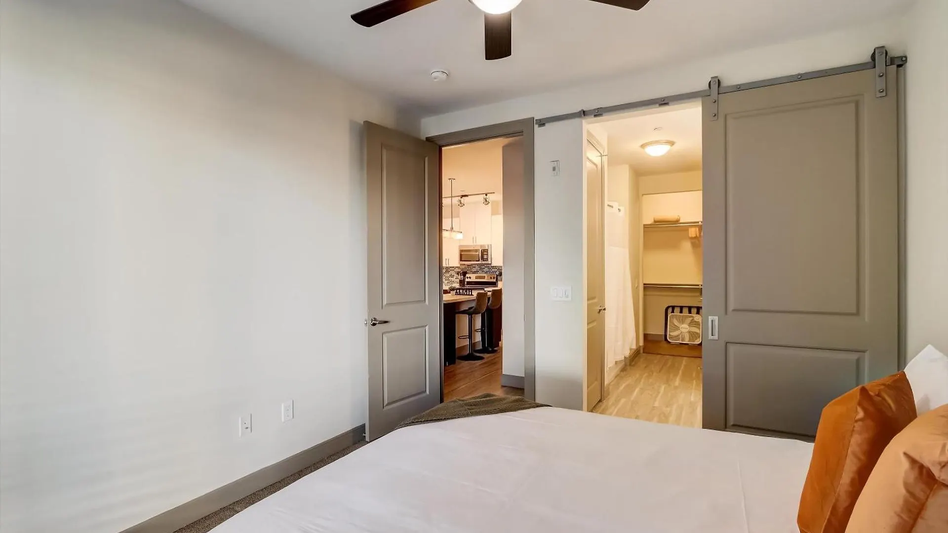 Daire Modern Cozysuites On The Town Lake Waterfront 13 Tempe